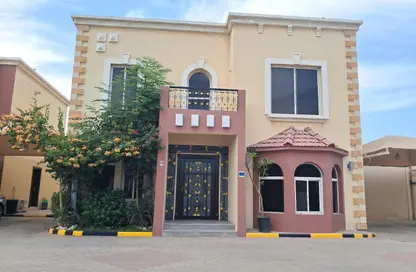 Villa - 4 Bedrooms - 3 Bathrooms for rent in Al Thumama - Al Thumama - Doha