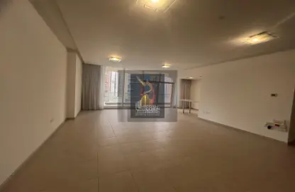 Apartment - 2 Bedrooms - 3 Bathrooms for rent in 35 West Bay - West Bay - Doha