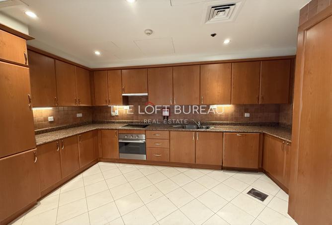 889239 - Property Image 3