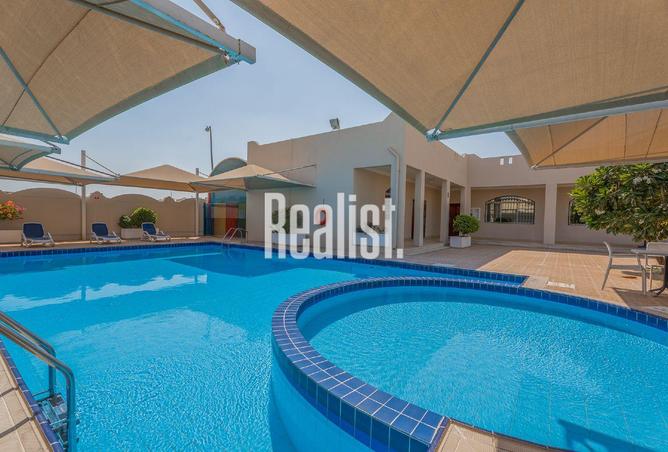 955822 - Property Image 3