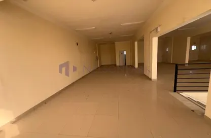 Shop - Studio - 2 Bathrooms for rent in Umm Salal Mahammad - Umm Salal Mohammed - Doha