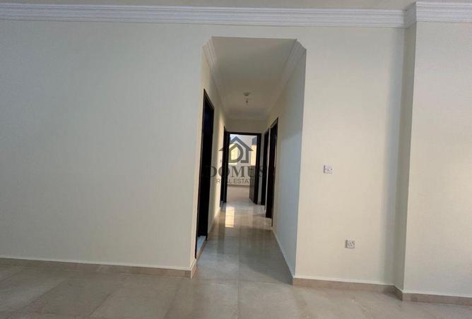 942877 - Property Image 3