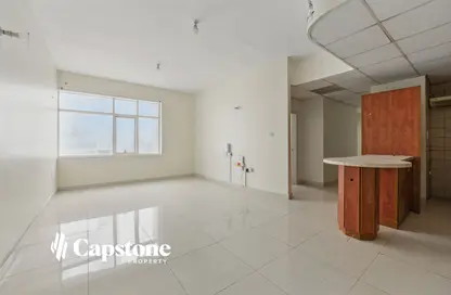 Apartment - 2 Bedrooms - 2 Bathrooms for rent in Building 36 - Fereej Bin Mahmoud North - Fereej Bin Mahmoud - Doha