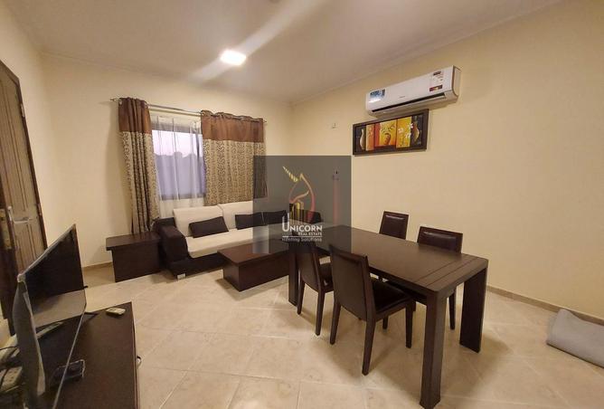940332 - Property Image 3