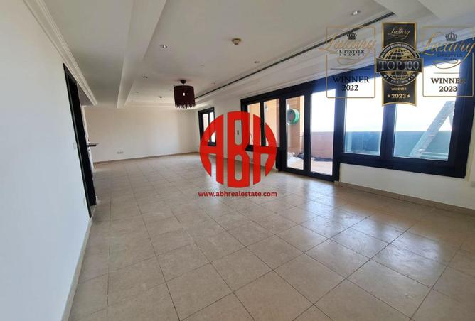 927895 - Property Image 3