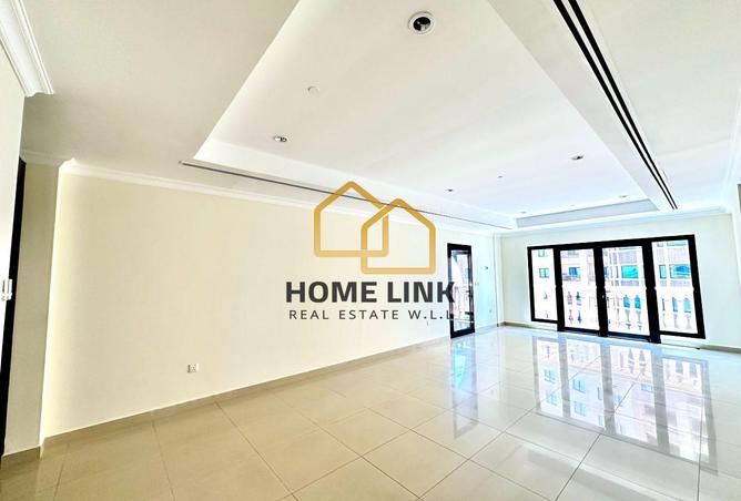 986671 - Property Image 2