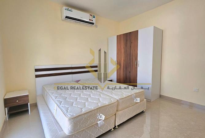 950244 - Property Image 3