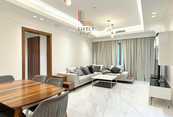 957345 - Property Image 2