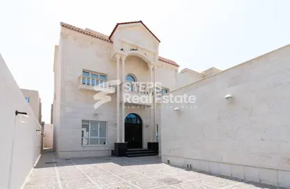 Villa - 7 Bedrooms - 7+ Bathrooms for sale in Umm Qarn - Al Daayen