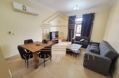 Apartment - 2 Bedrooms - 3 Bathrooms for rent in Umm Ghwailina Comm - Umm Ghuwalina - Umm Ghuwailina - Doha
