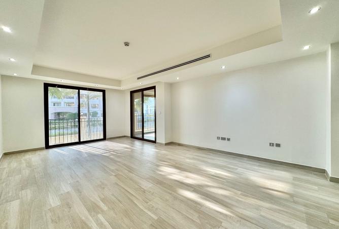 951745 - Property Main Image