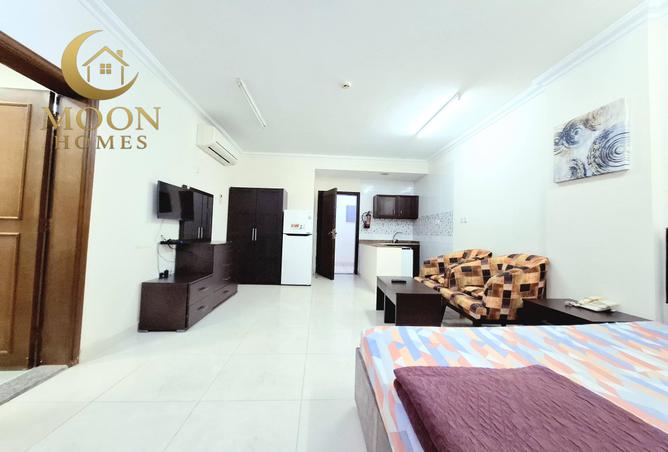 996232 - Property Image 2