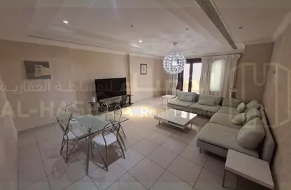 شقة - 2 غرف نوم - 3 حمامات للايجار في The St. Regis Marsa Arabia Island - Marsa Arabia - جزيرة اللؤلؤة - الدوحة