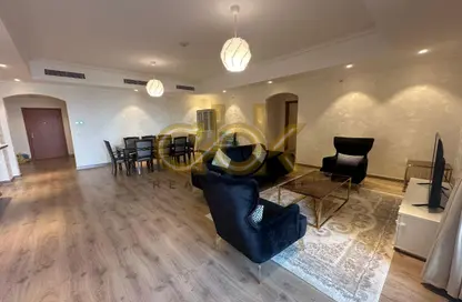 Apartment - 2 Bedrooms - 3 Bathrooms for rent in West Porto Drive - Porto Arabia - The Pearl Island - Doha