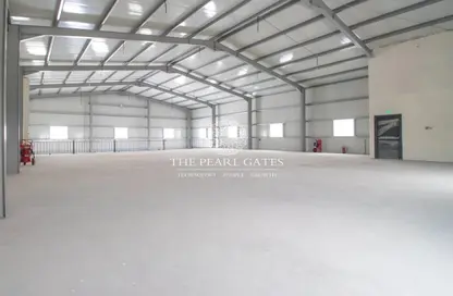 Warehouse - Studio for rent in East Industrial Street - Birkat Al Awamer - Al Wakra