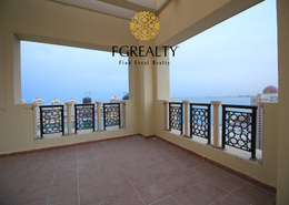 NO COMMISSION - Capacious 3BR Penthouse