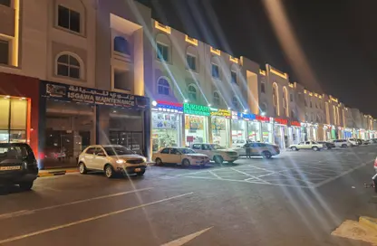 Shop - Studio - 1 Bathroom for rent in Al Gharrafa - Al Gharrafa - Doha