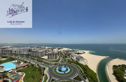 Apartment - 3 Bedrooms - 5 Bathrooms for rent in Floresta Gardens - Floresta Gardens - The Pearl Island - Doha