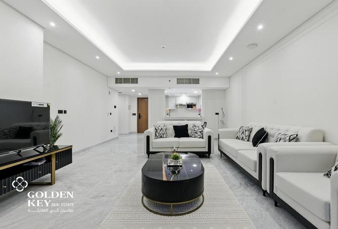 899473 - Property Image 2