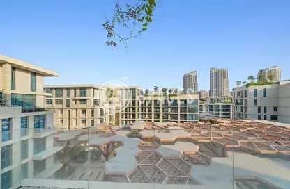 Apartment - 1 Bedroom - 2 Bathrooms for sale in Gewan Island - The Pearl Island - Doha
