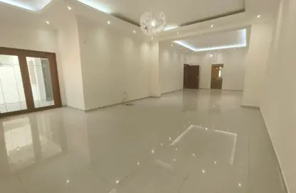 Villa - 6 Bedrooms - 7 Bathrooms for rent in Street 871 - Al Duhail South - Al Duhail - Doha