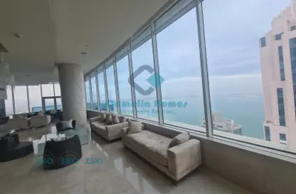 Penthouse - 6 Bedrooms for rent in Diplomatic Street - West Bay - Doha