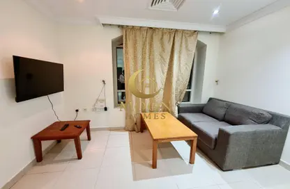 Apartment - 1 Bedroom - 1 Bathroom for rent in Umm Ghuwailina - Doha