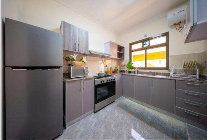 925121 - Property Image 3
