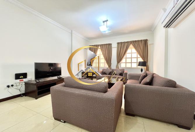 928530 - Property Image 3
