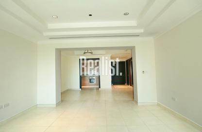 Apartment - 1 Bedroom - 2 Bathrooms for sale in East Porto Drive - Porto Arabia - The Pearl Island - Doha