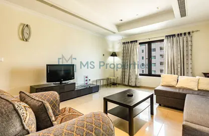Apartment - 1 Bedroom - 2 Bathrooms for rent in West Porto Drive - Porto Arabia - The Pearl Island - Doha