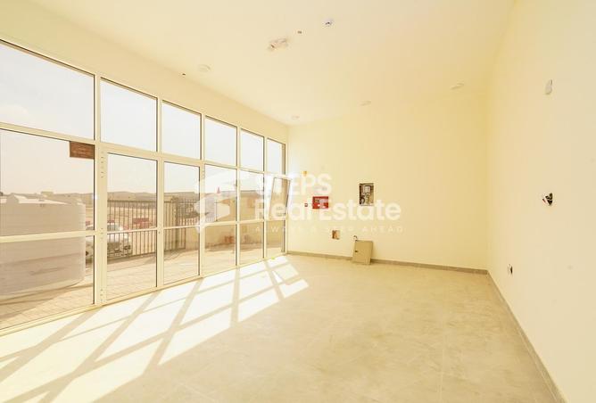 934556 - Property Image 2