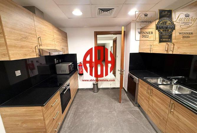 967636 - Property Image 3