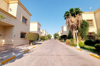 Villa - 4 Bedrooms - 4 Bathrooms for rent in Old Airport Road - Old Airport Road - Doha