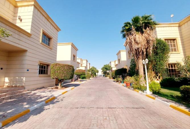 933084 - Property Main Image