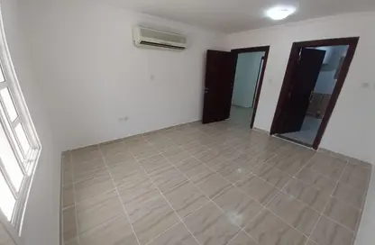 Apartment - 2 Bedrooms - 2 Bathrooms for rent in Old Airport Road - Old Airport Road - Doha