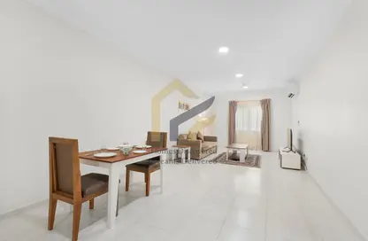 Apartment - 1 Bedroom - 1 Bathroom for rent in Umm Ghwailina Comm - Umm Ghuwalina - Umm Ghuwailina - Doha