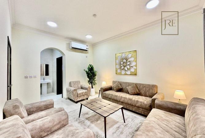 957405 - Property Main Image