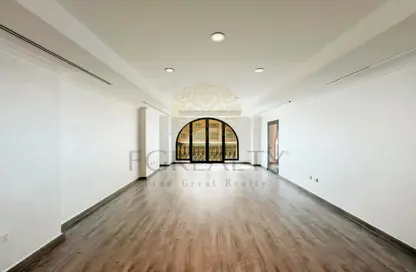 Apartment - 2 Bedrooms - 3 Bathrooms for sale in East Porto Drive - Porto Arabia - The Pearl Island - Doha