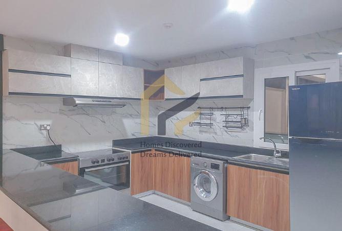 958045 - Property Image 3