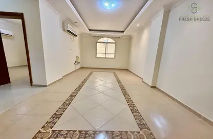 Apartment - 2 Bedrooms - 2 Bathrooms for rent in Al Sadd Road - Al Sadd - Doha