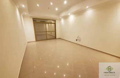 Apartment - 2 Bedrooms - 2 Bathrooms for rent in Al Sadd Road - Al Sadd - Doha
