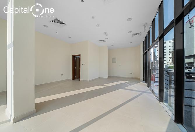 933273 - Property Image 2
