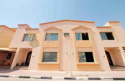مجمع سكني - 6 غرف نوم - 6 حمامات للايجار في Al Sakhama - الدوحة