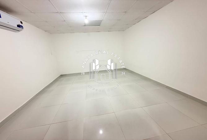 968398 - Property Image 3