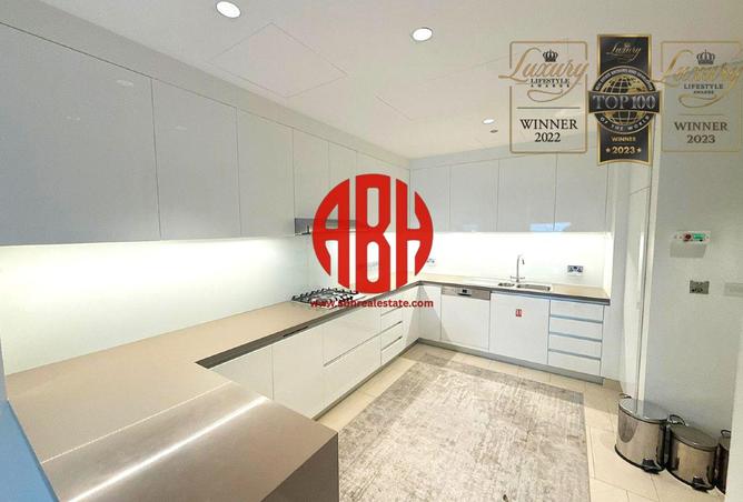 966058 - Property Image 2