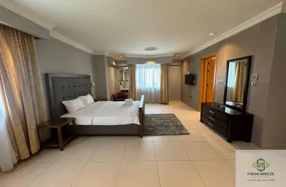 Apartment - 1 Bedroom - 2 Bathrooms for rent in Al Sadd Road - Al Sadd - Doha