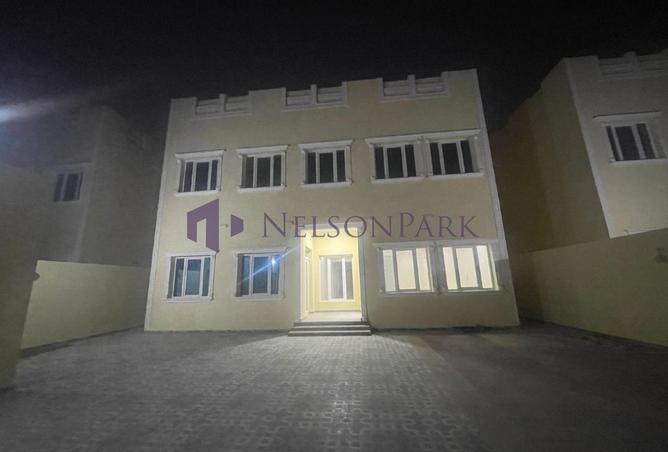 964043 - Property Main Image