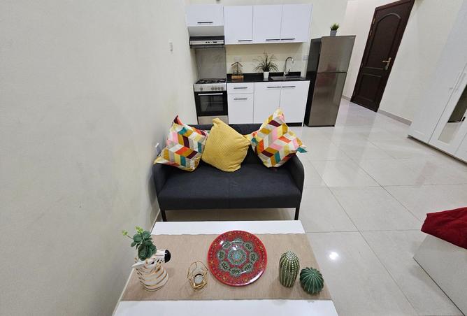 914548 - Property Image 2