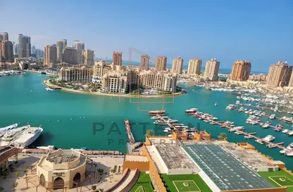 Apartment - Studio - 1 Bathroom for rent in Porto Arabia - The Pearl Island - Doha